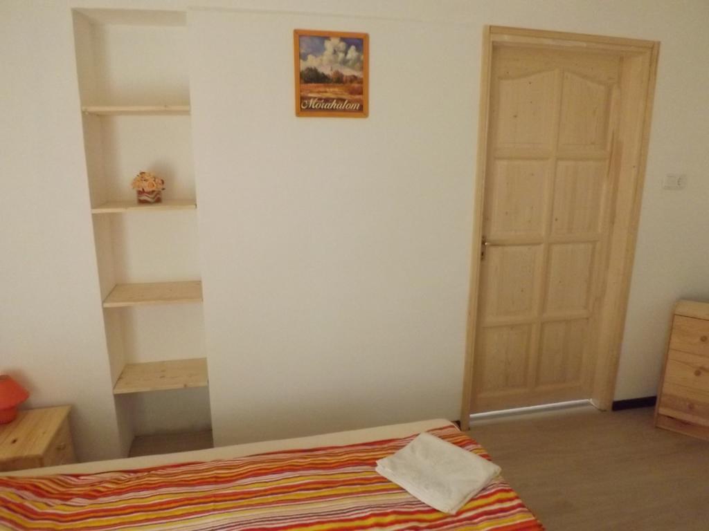 Pataki House Apartment Morahalom Phòng bức ảnh